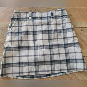 Nike golf grey plaid skort size 4